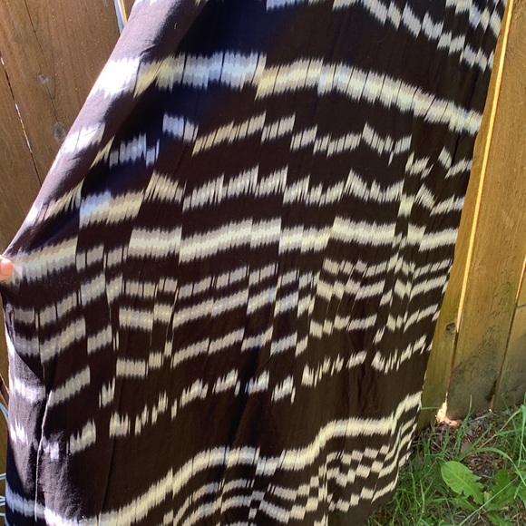 Vitamin A.  Black and white print maxi dress - Picture 7 of 14